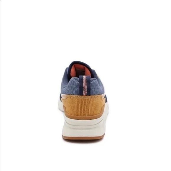 New balance sneakers main image 8